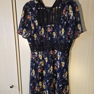 Women's Navy Floral Lace-Trim Dress XL